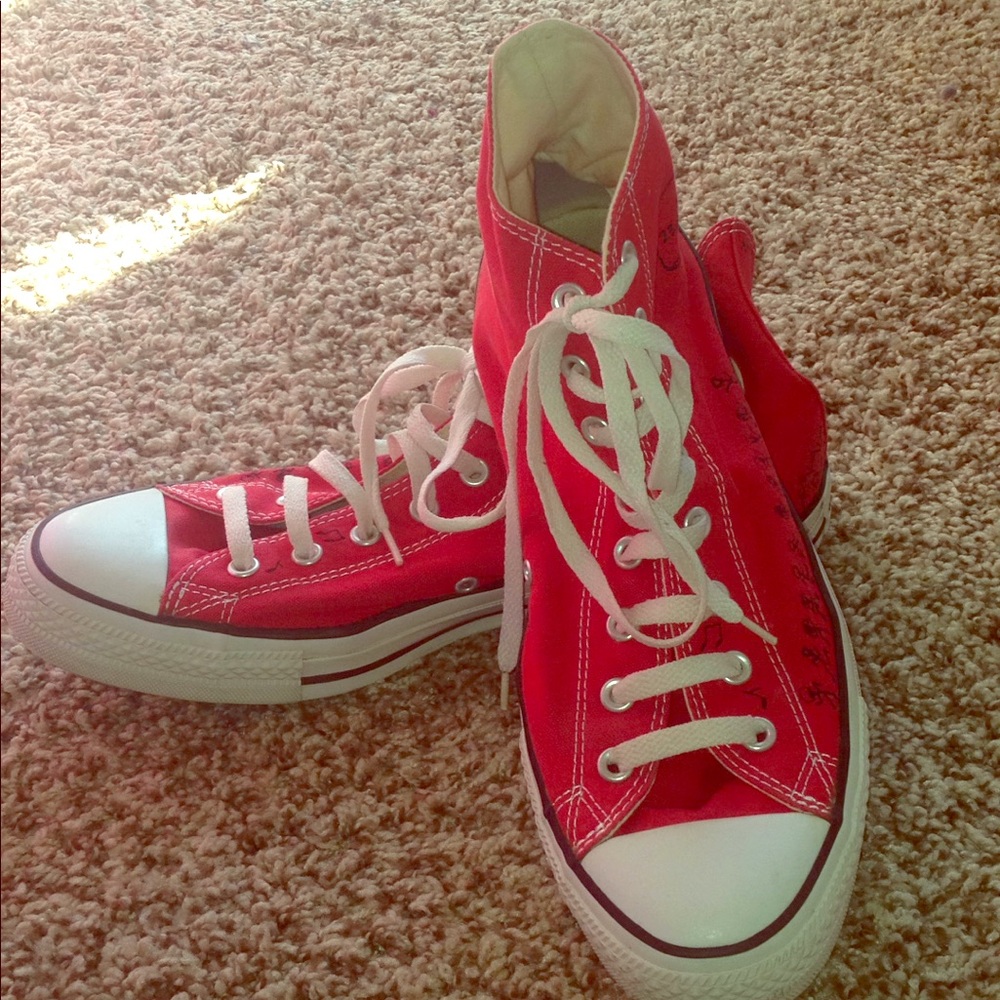 Converse All Star Chuck Taylor Shoes Size 11 Red